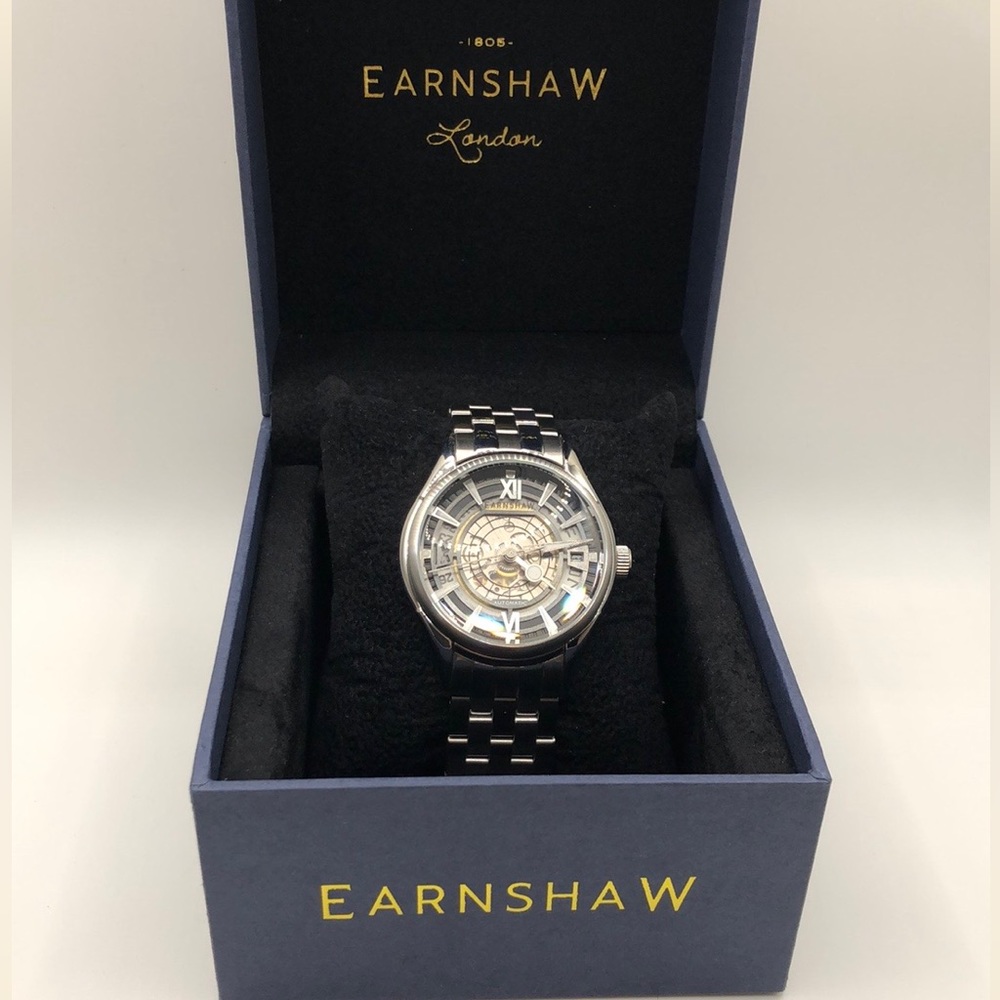 THOMAS EARNSHAW LONGITUDE 
SKELETON AUTOMATIC WATCH

ARMOURY BLACK

ES-8280-22